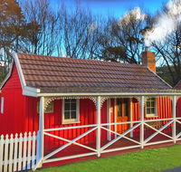Platypus Playground Riverside Cottage - Perths Hotel