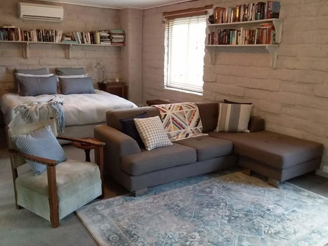 MaraPonds - Perths Hotel 6