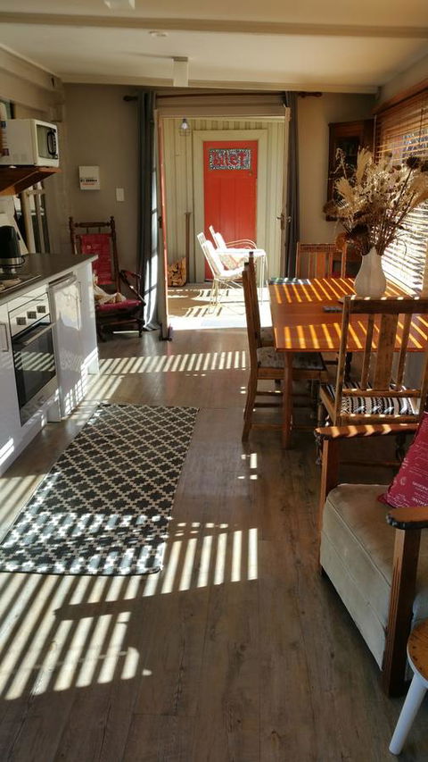 MaraPonds - Perths Hotel 14