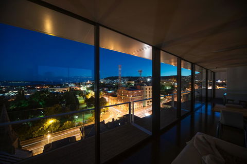 Avalon City Retreat - Perths Hotel 18