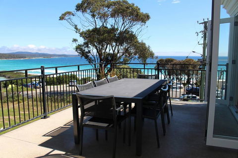 Villa 2 Bay Of Fires - Perths Hotel 9