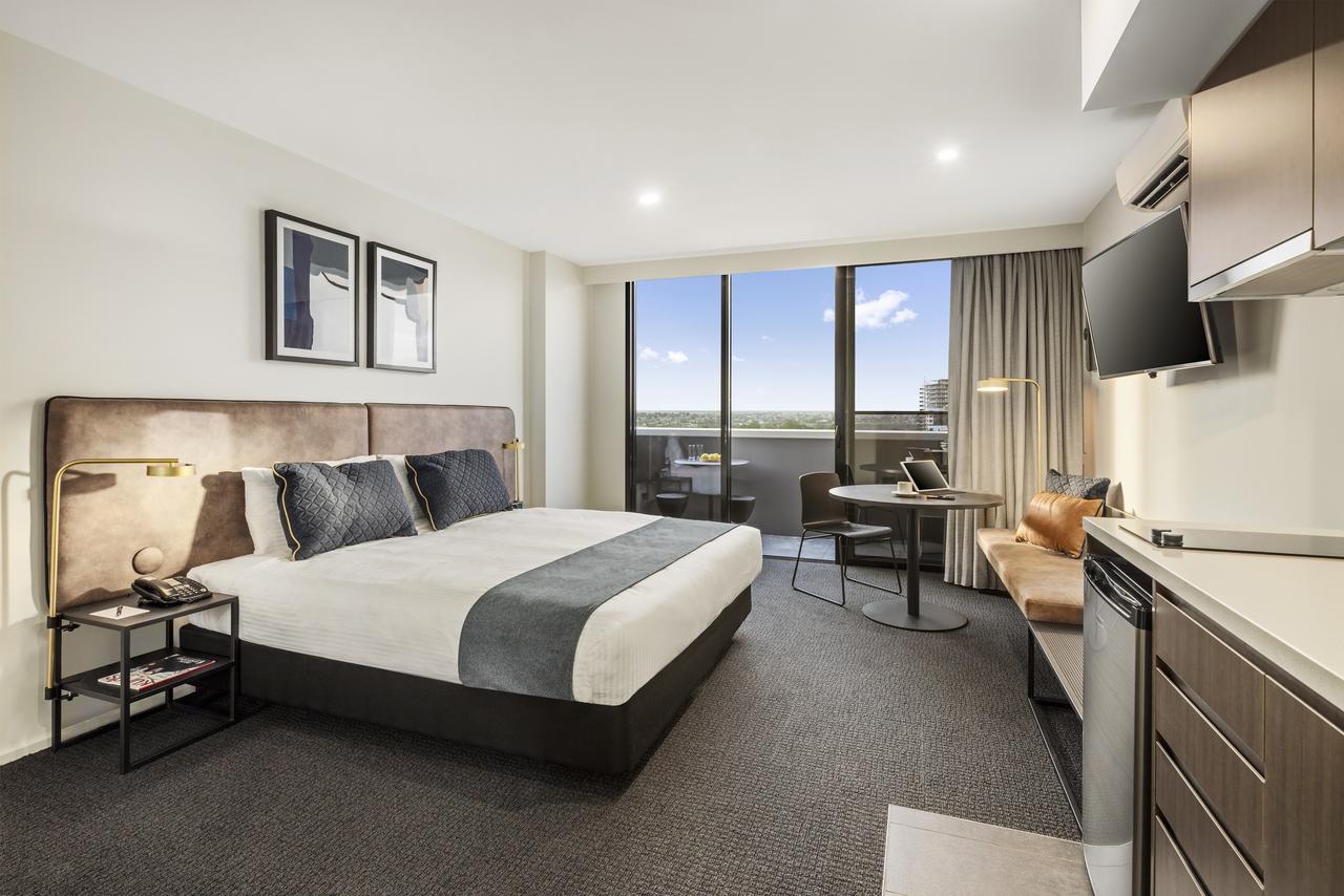 Altona West VIC Perths Hotel