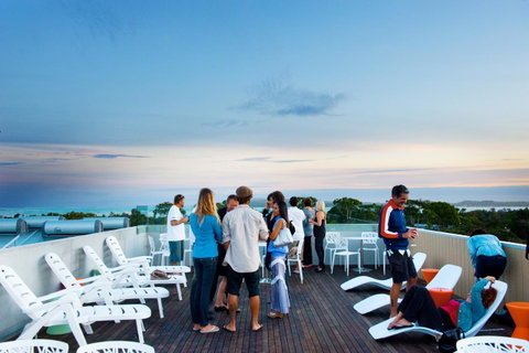 The Island Accommodation - Perths Hotel 8