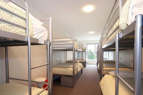 The Island Accommodation - Perths Hotel 35