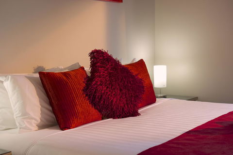 Boathouse Resort Studios And Suites - Perths Hotel 16