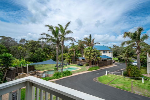 Boathouse Resort Studios And Suites - Perths Hotel 1