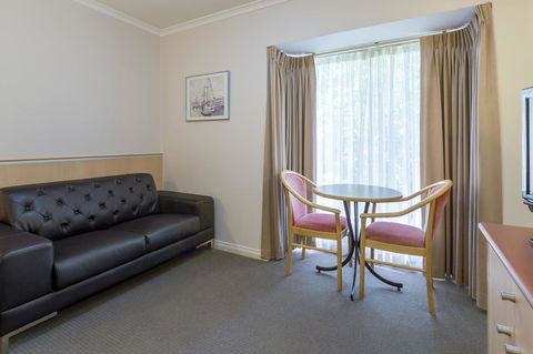The Waverley International Hotel - Perths Hotel 5