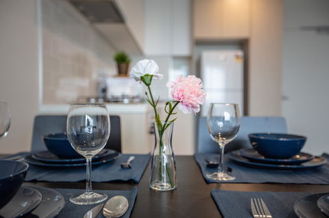 Brand New One/Two - Bed Room Apartment @ Maribyrnong - Perths Hotel 1