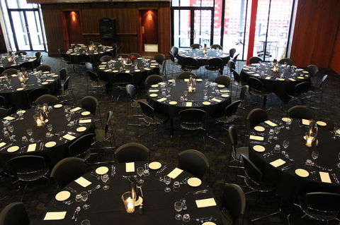 Nightcap At Matthew Flinders Hotel - Perths Hotel 10
