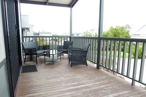Apollo Bay Waterfront Motor Inn - Perths Hotel 12