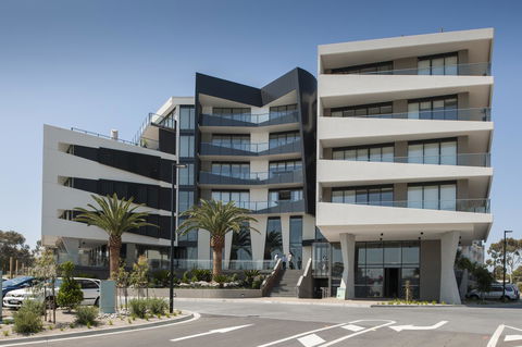 Caroline Serviced Apartments Sandringham - Perths Hotel 0