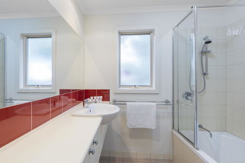 Ramada Resort By Wyndham Phillip Island - Perths Hotel 23