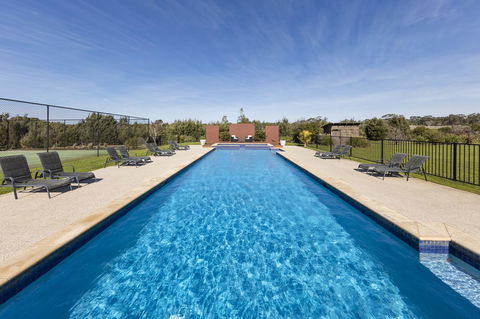 Ramada Resort By Wyndham Phillip Island - Perths Hotel 1