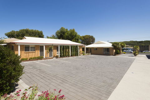 Port Campbell Parkview Motel & Apartments - Perths Hotel 37