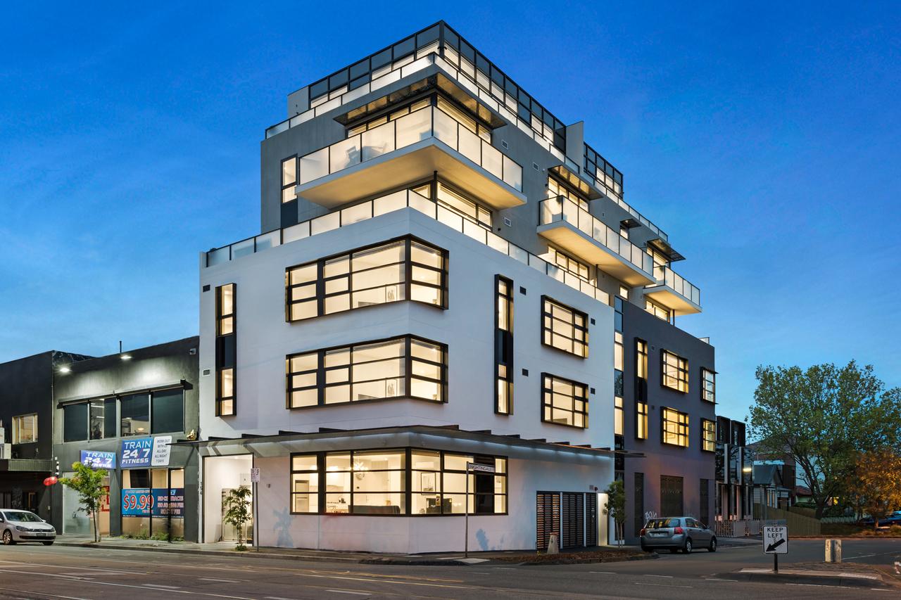 St Kilda VIC Perths Hotel