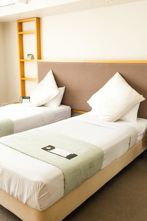 Deep Blue Hotel & Hot Springs - Perths Hotel 17