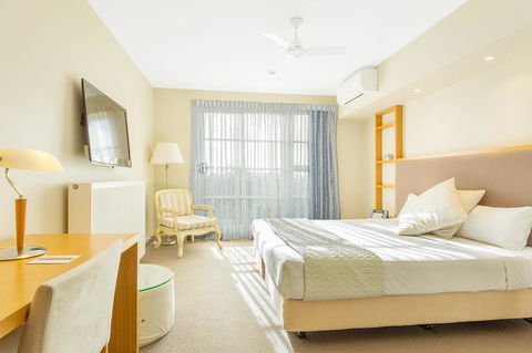 Deep Blue Hotel & Hot Springs - Perths Hotel 14