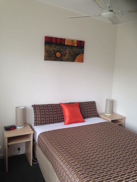 Beachcomber Motel & Apartments - Perths Hotel 39