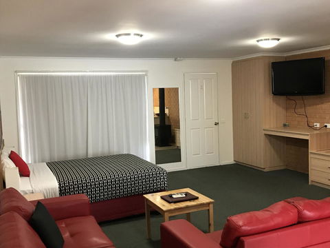 Beachcomber Motel & Apartments - Perths Hotel 11