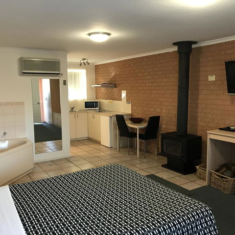 Beachcomber Motel & Apartments - Perths Hotel 6