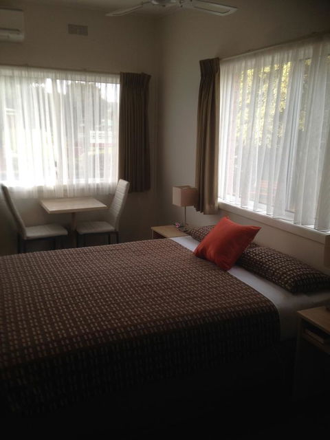 Beachcomber Motel & Apartments - Perths Hotel 36