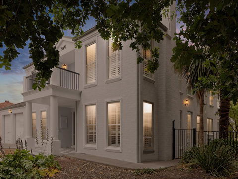 Sandymount - Perths Hotel 22