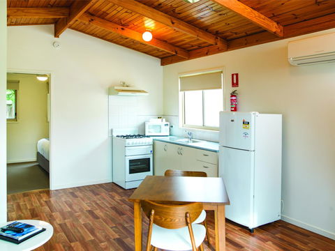 Amaroo Park - Perths Hotel 34
