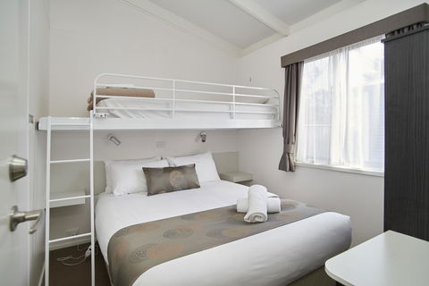 Amaroo Park - Perths Hotel 23
