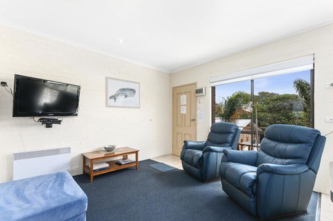 Allambi Holiday Apartments - Perths Hotel 17