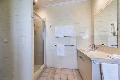 Allambi Holiday Apartments - Perths Hotel 28