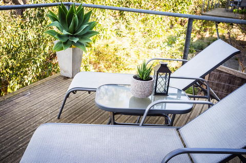 Ocean View Treetops Retreat - Perths Hotel 8
