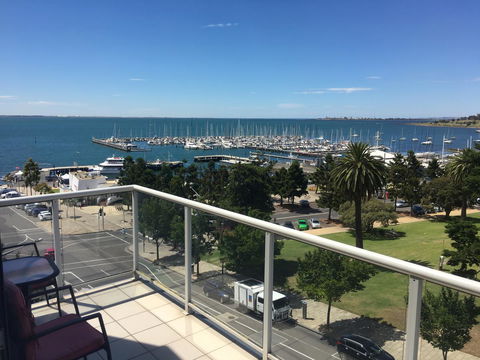 Geelong Waterfront Penthouse Apartment - Perths Hotel 1