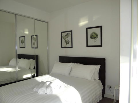 Amazing Accommodations: Vogue - Perths Hotel 17