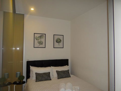 Amazing Accommodations: Vogue - Perths Hotel 8