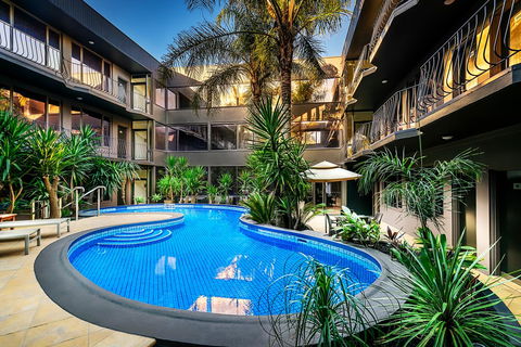 BEST WESTERN PLUS Travel Inn - Perths Hotel 1