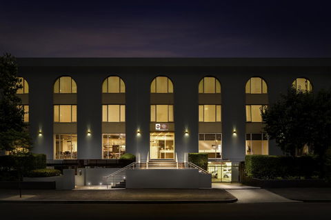 BEST WESTERN PLUS Travel Inn - Perths Hotel 0