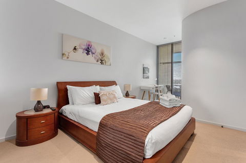Docklands Private Collection - NEWQUAY - Perths Hotel 3