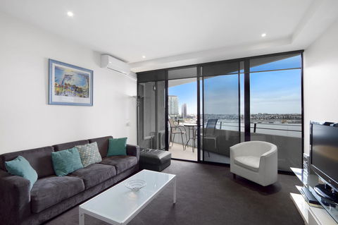Docklands Private Collection - NEWQUAY - Perths Hotel 30