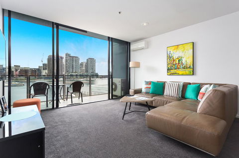 Docklands Private Collection - NEWQUAY - Perths Hotel 9