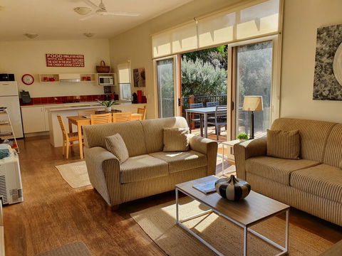 Rural 5 Star Villa\'s With Resort Amenities - Perths Hotel 2
