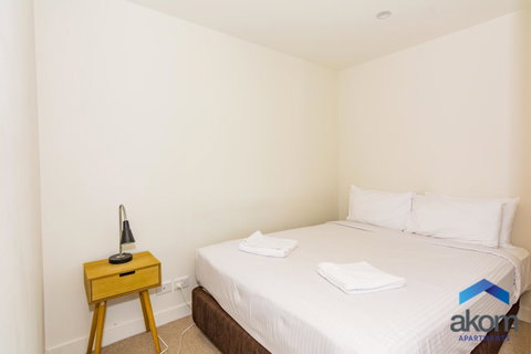 AKOM Melbourne - Perths Hotel 5