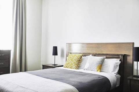 Plough Hotel - Perths Hotel 0
