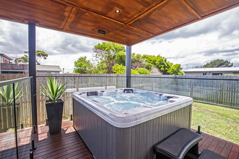 Island Getaway Cape Woolamai - Perths Hotel 19