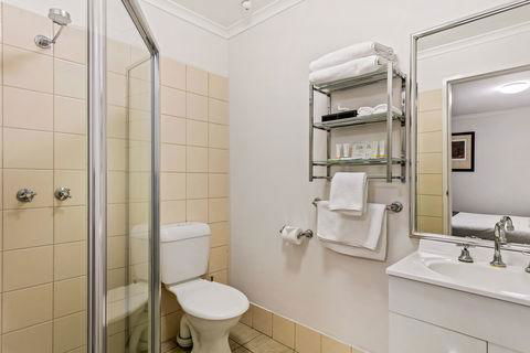 Quality Inn & Suites The Menzies - Perths Hotel 1