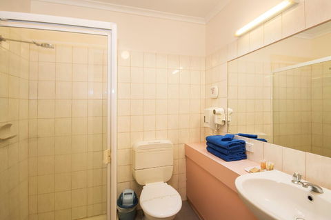 Torquay Tropicana Motel - Perths Hotel 9