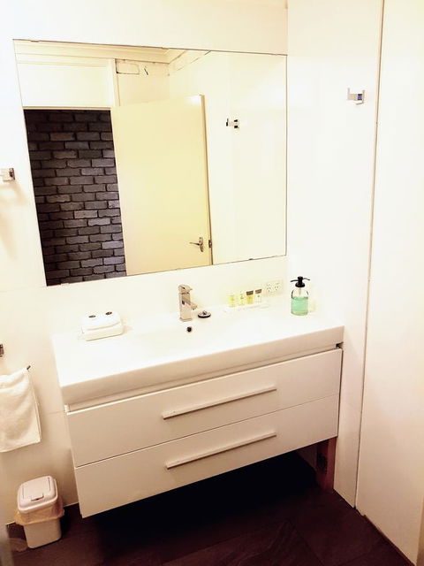Tropicana Motor Inn - Perths Hotel 24