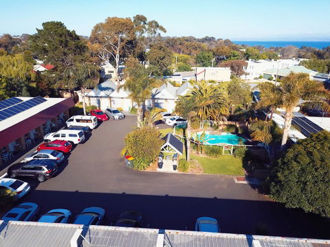 Tropicana Motor Inn - Perths Hotel 15