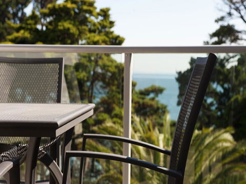 The Waves Apartments - Perths Hotel 5
