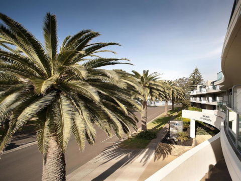 The Waves Apartments - Perths Hotel 17