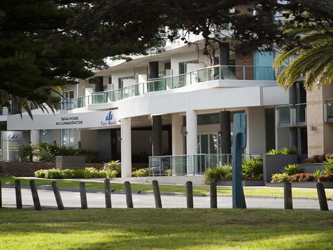The Waves Apartments - Perths Hotel 12